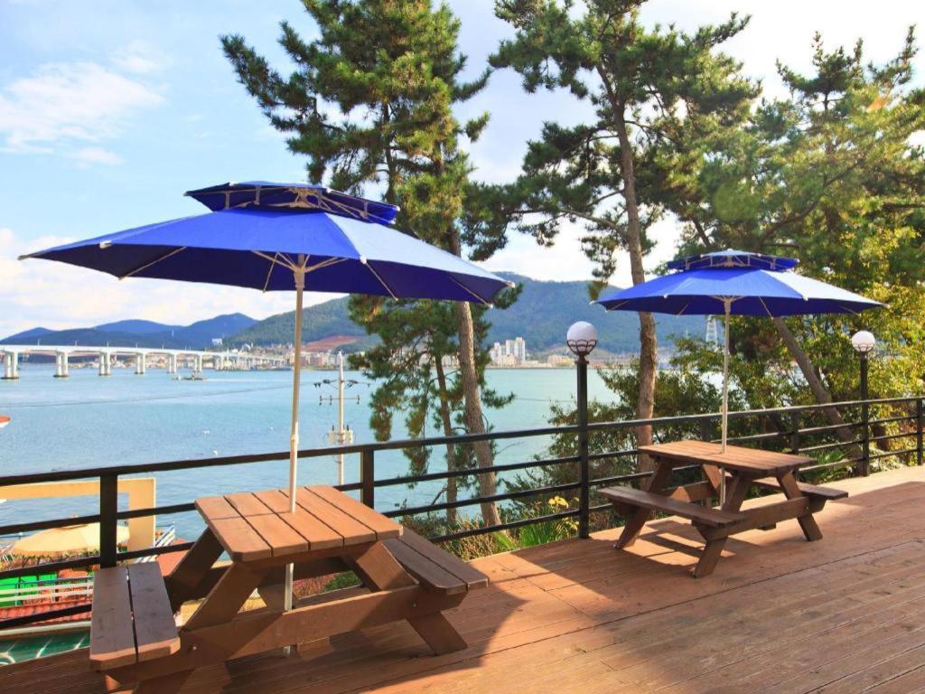 Hyacinth Pension Tongyeong Exterior photo